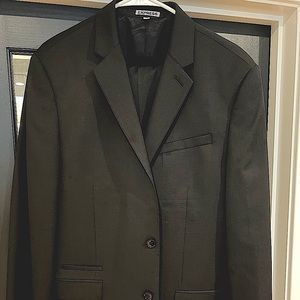 Express Slim Black Suit